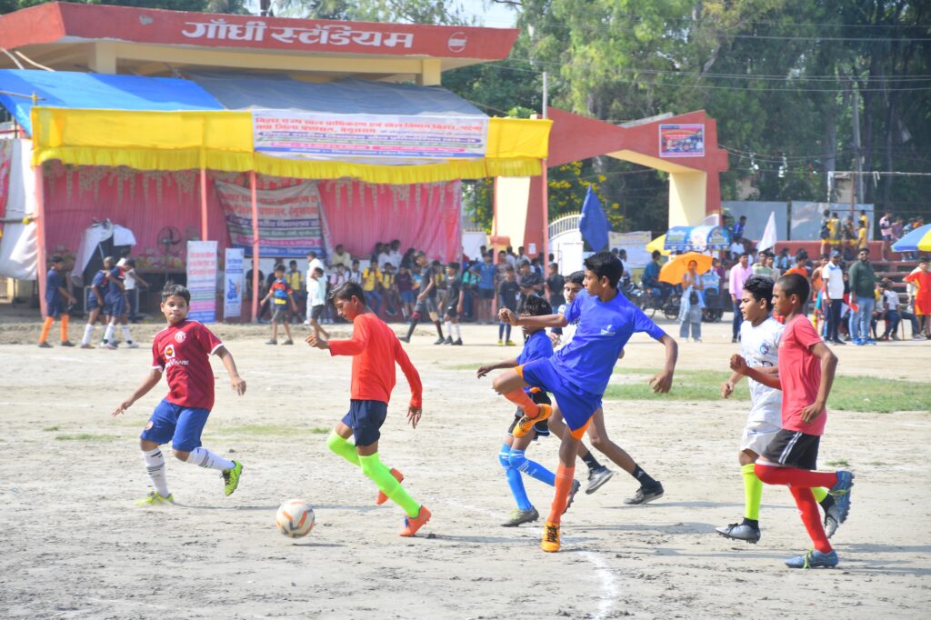 जिला खेल पदाधिकारी 